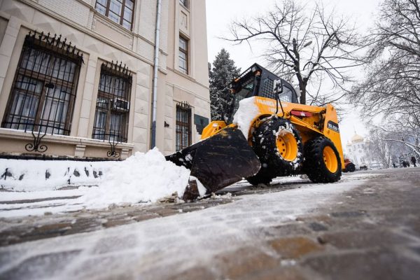 Уборка снега